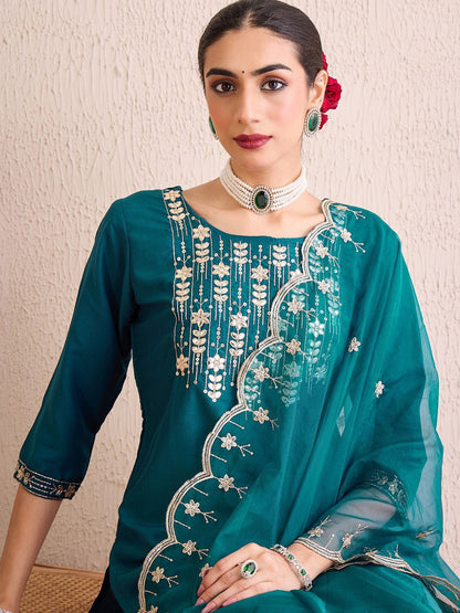 Dhiyona IE Women Floral Yoke Design Regular Gotta Patti Kurta with Trousers & With Dupatta