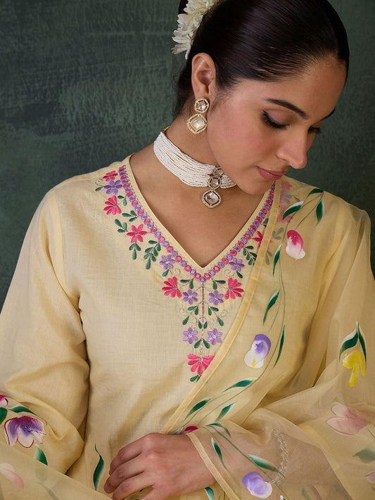 Dhiyona IE Floral Embroidered Neck Pure Cotton Kurta With Trousers & Dupatta