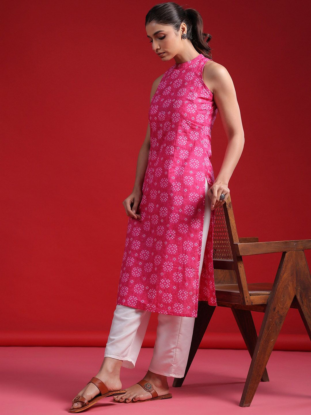 Dhiyona IE Pink & White Bandhani Printed Halter Neck Cotton Straight Kurta
