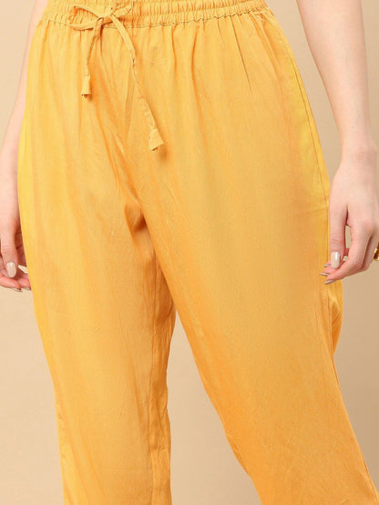 Dhiyona SO Women's Women Yellow Floral Embroidered Thread Work Chanderi Silk Kurta with Trousers