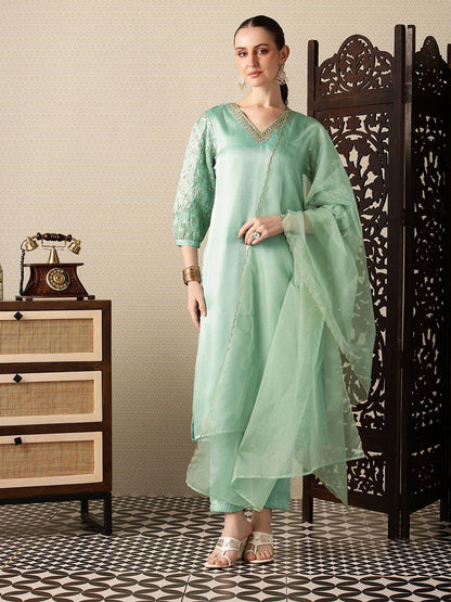 Dhiyona PD Women Floral Embroidered Jashn Kurta with Trousers & Dupatta