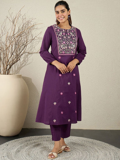 Floral Embroidered Sequinned Pure Cotton Kurta With Trousers