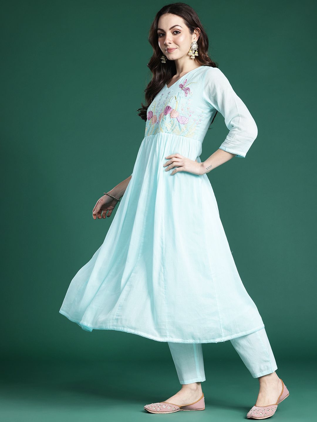 Floral Embroidered Thread Work Pure Cotton Kurta with Trousers & With Dupatta