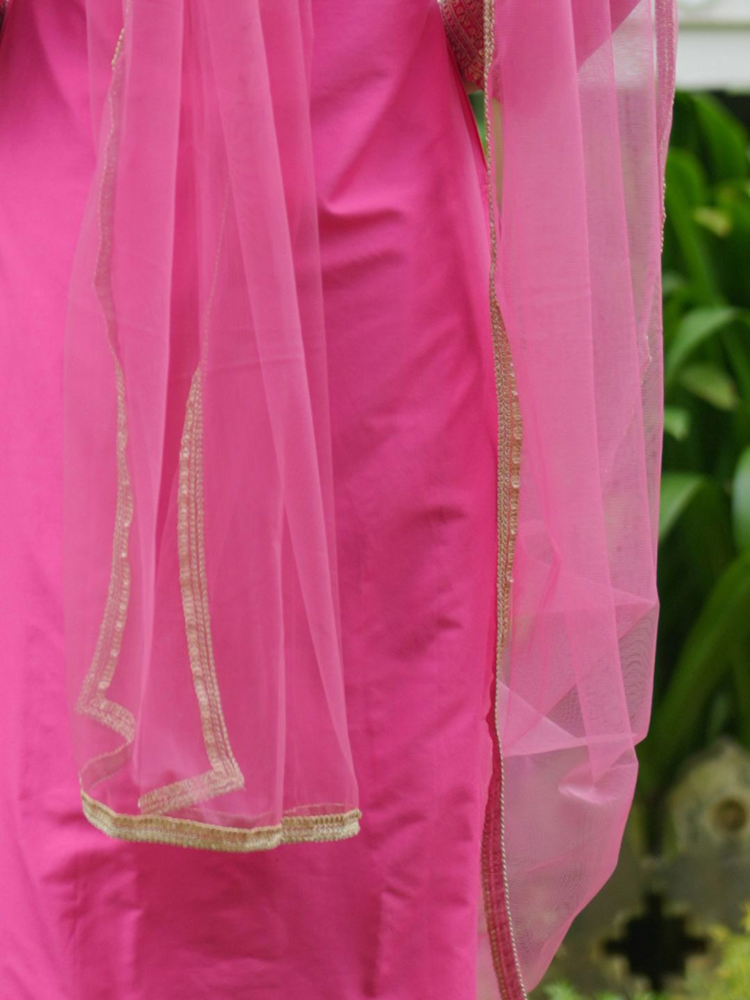 Dhiyona IE Women Embroidered Regular Kurta with Trousers & With Dupatta