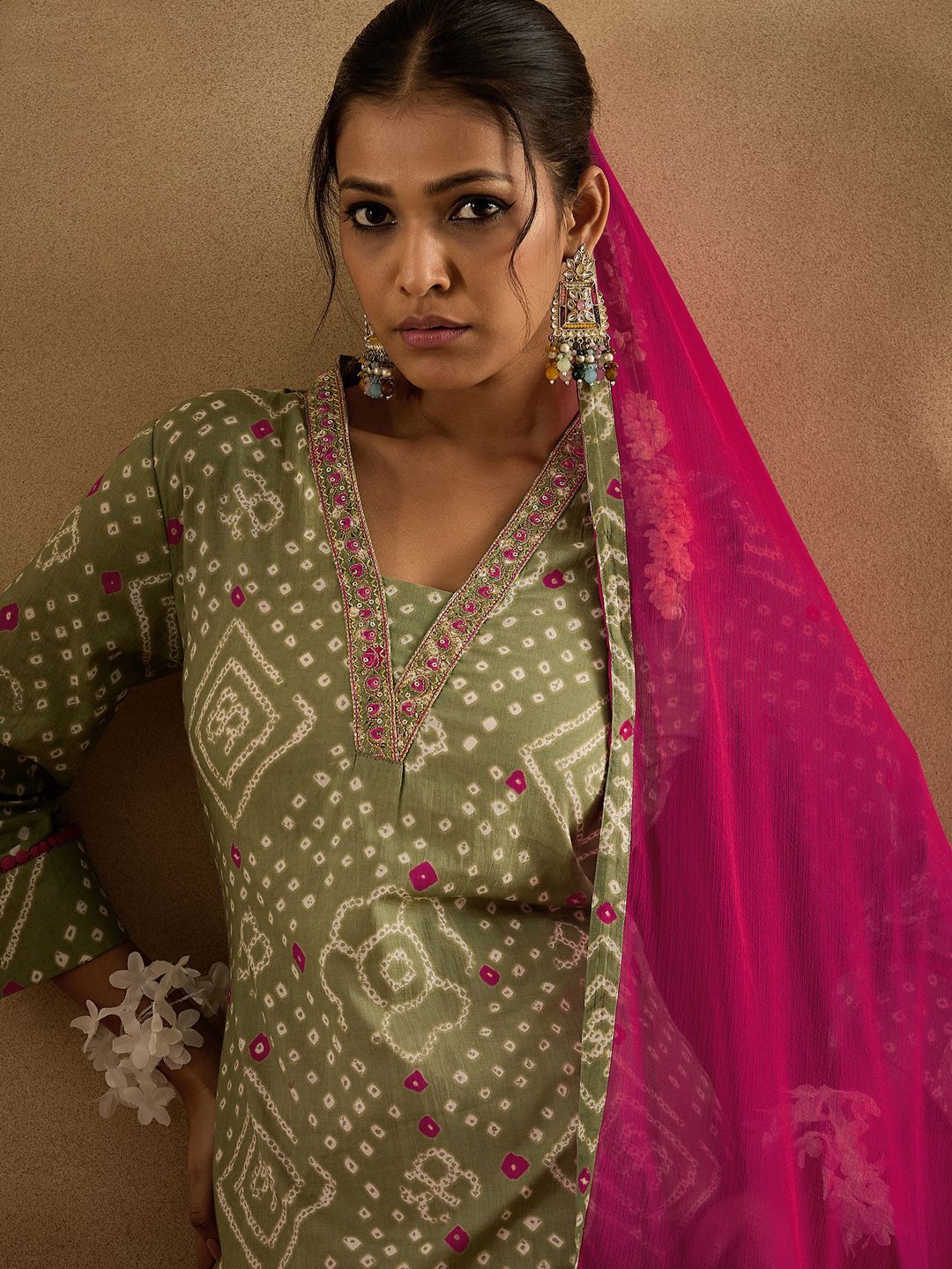 Dhiyona IE Bandhani Printed Pure Cotton Kurta With Trousers & Dupatta