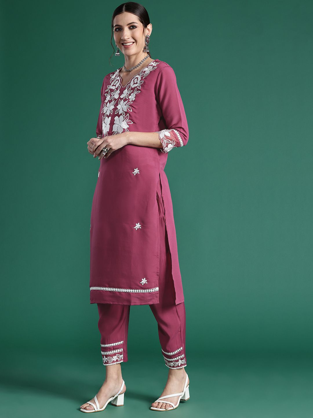 Dhiyona IE Floral Embroidered Thread Work Kurta with Trousers & Dupatta