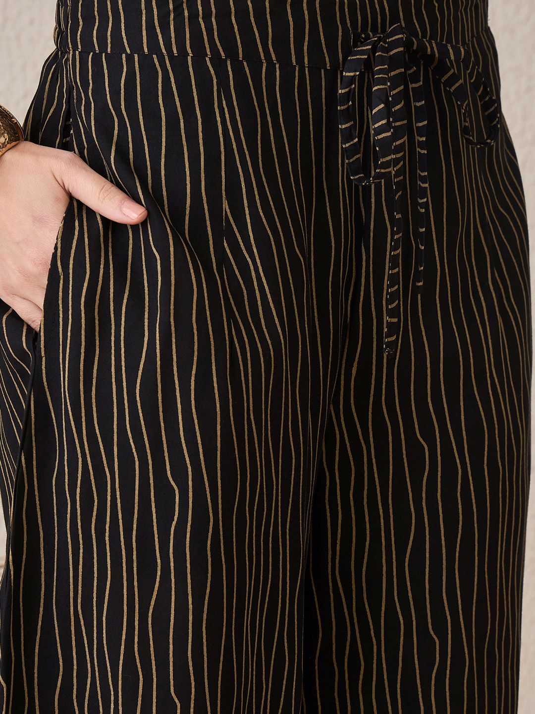 Floral Printed V-Neck Beads & Stones Straight Kurta With Trouser