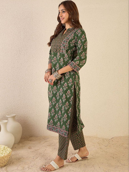 Women Ethnic Motifs Printed Regular Pure Cotton Kurta with Trousers