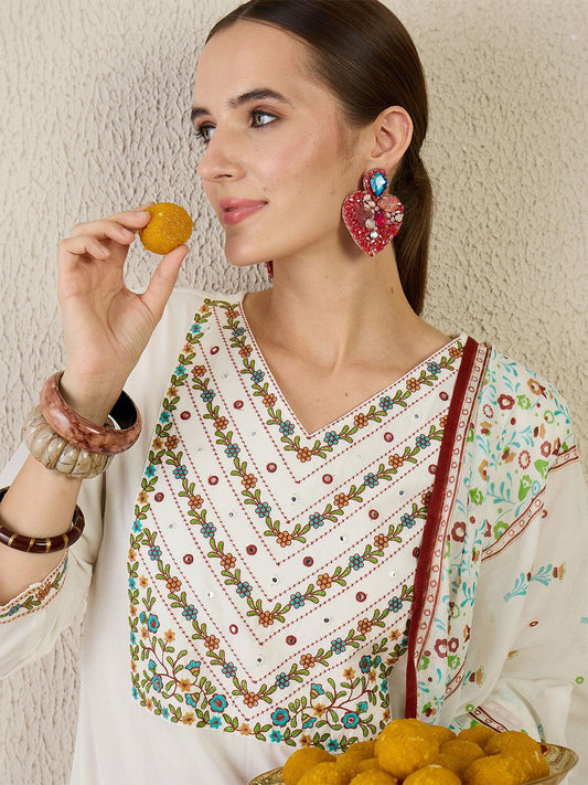 Women Ethnic Motifs Printed Cotton Kurta with Trousers & Dupatta