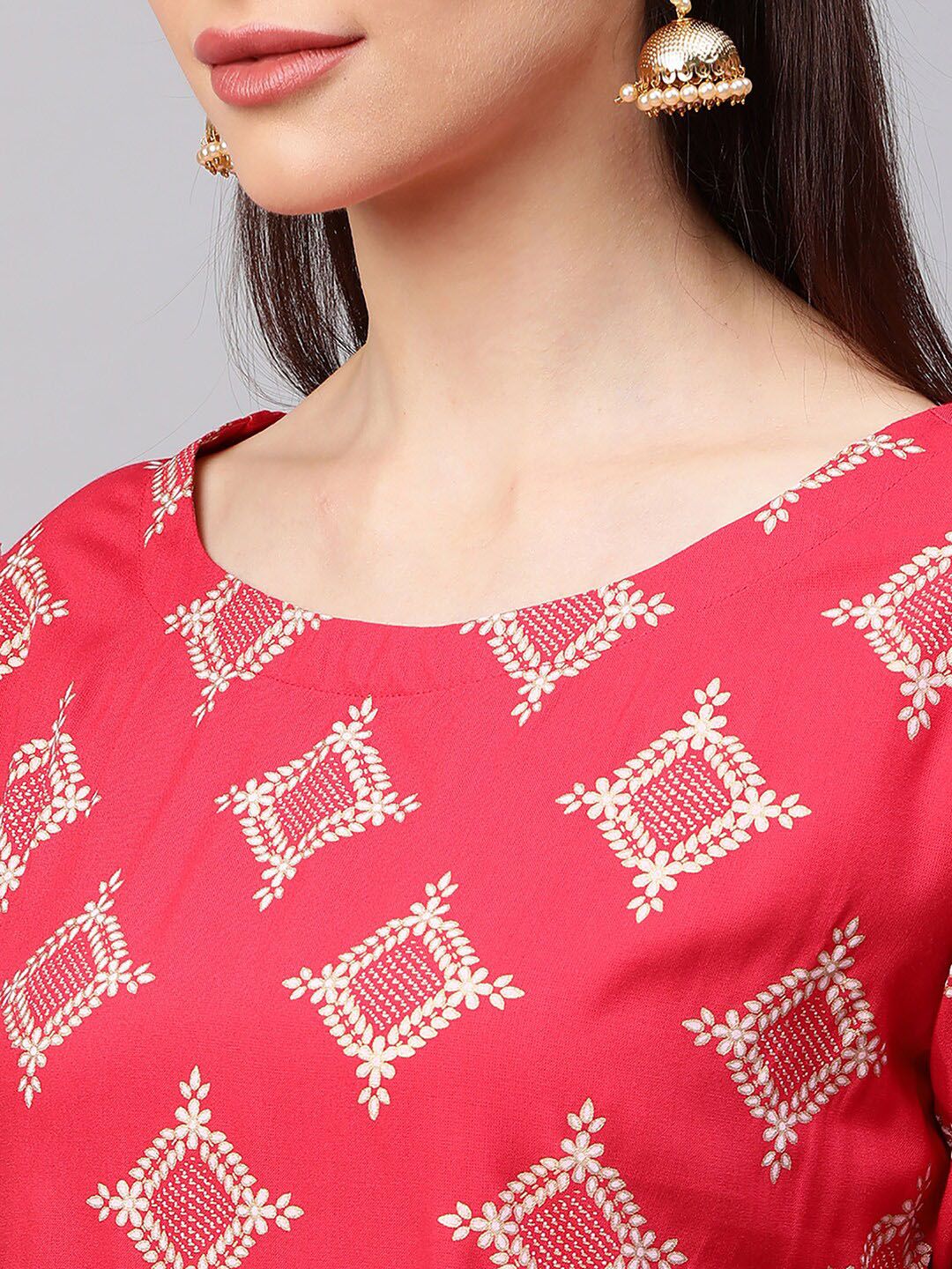 Dhiyona IE Women Floral Printed Kurta