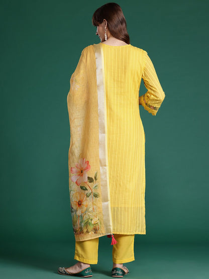 Floral Embroidered Thread Work Linen Kurta with Trousers & With Dupatta