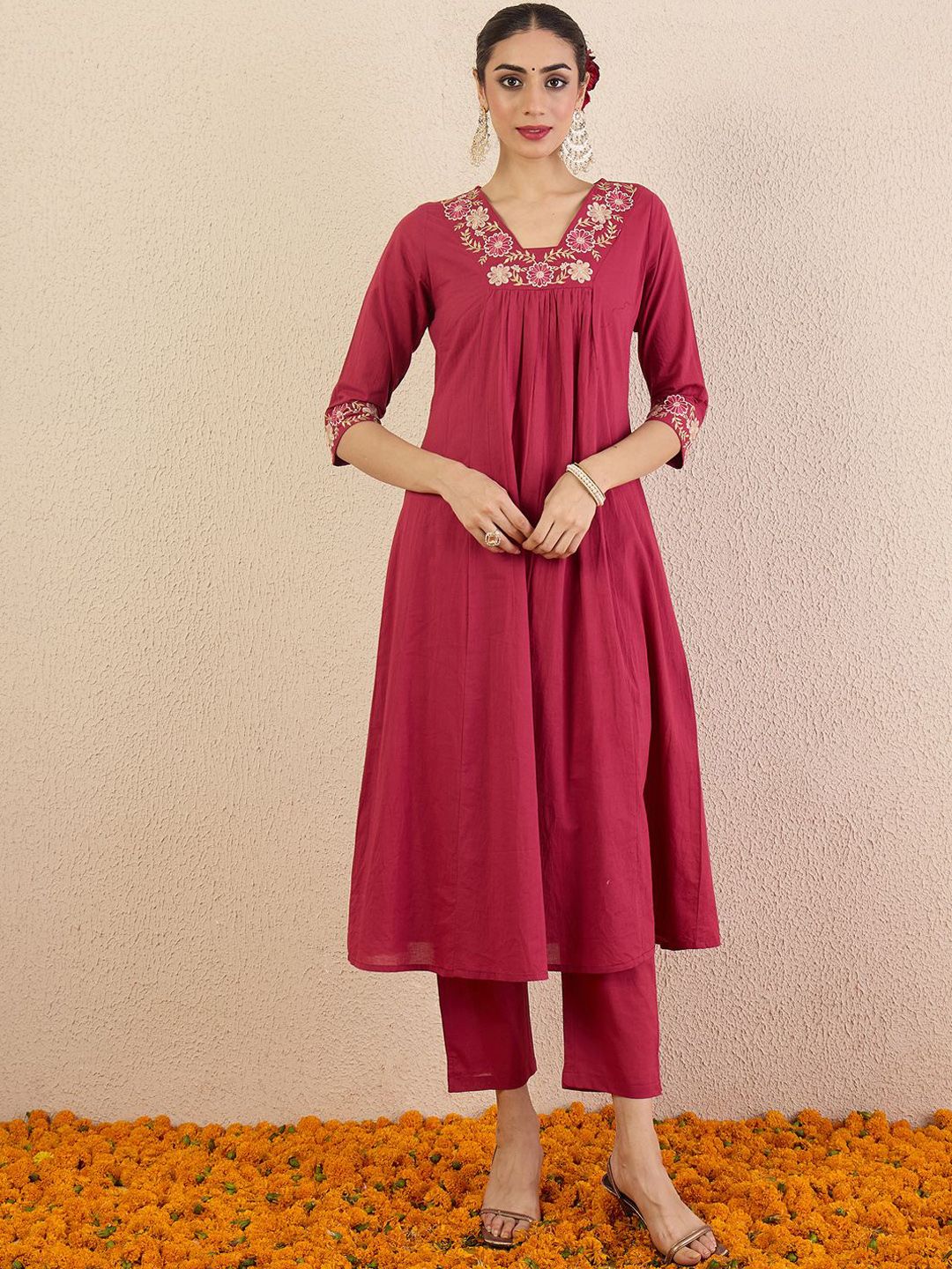 Women Regular Sequinned Pure Cotton Kurta with Trousers & Dupatta