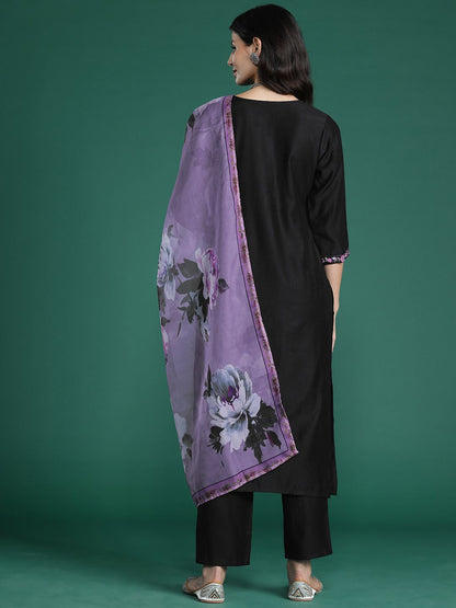 Dhiyona IE Floral Embroidered Regular Sequinned Liva Kurta With Trousers & Dupatta
