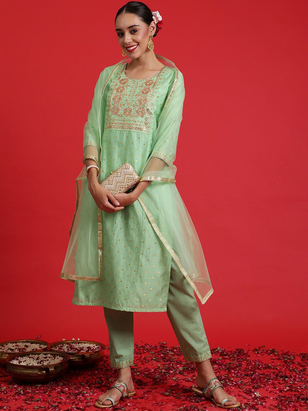 Dhiyona IE Ethnic Motifs Embroidered Chanderi Silk Kurta Withth Trousers & Dupattta