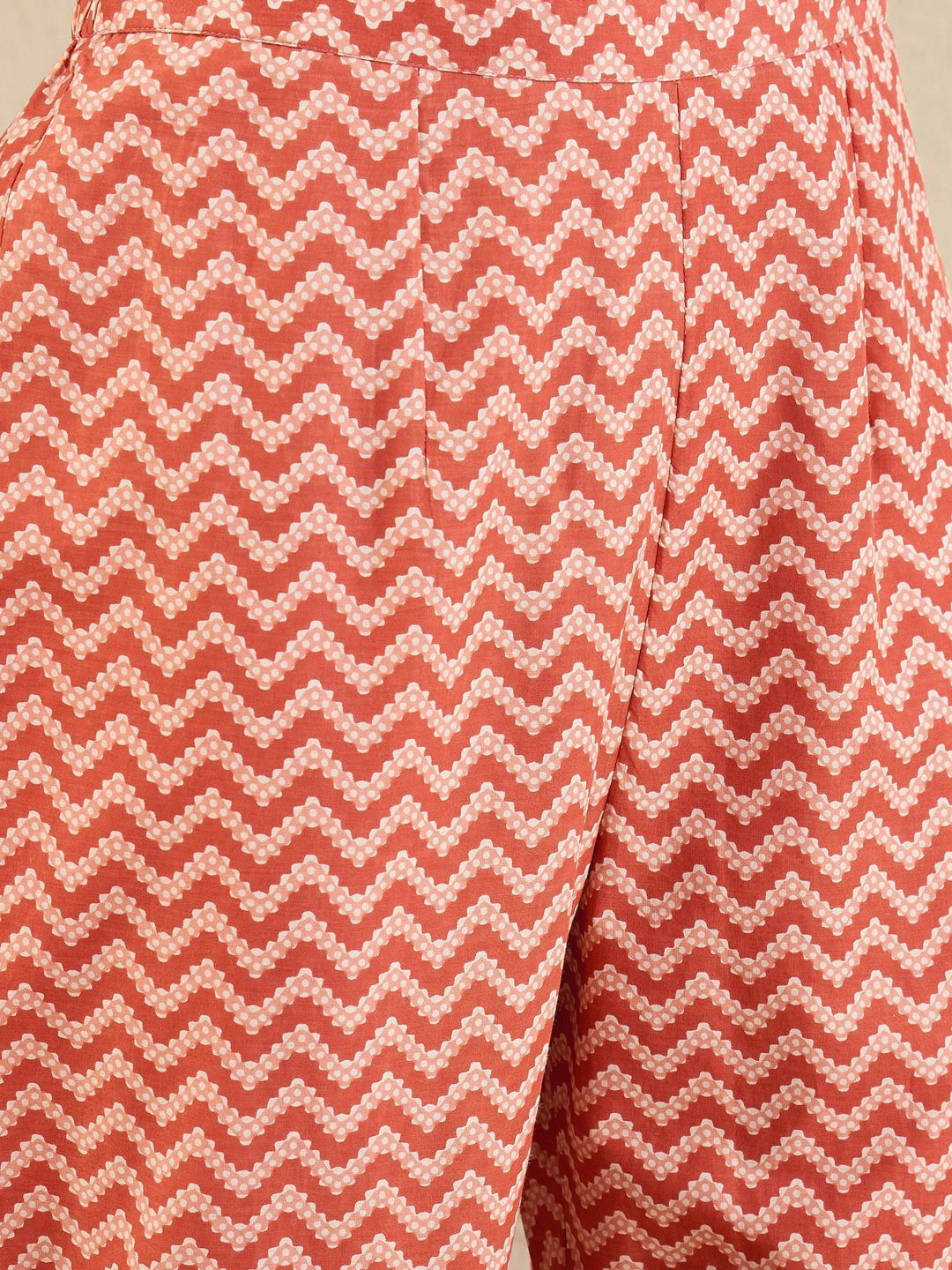 Dhiyona IE Floral Printed Gotta Patti Pure Cotton Straight Kurta With Trousers & Dupatta