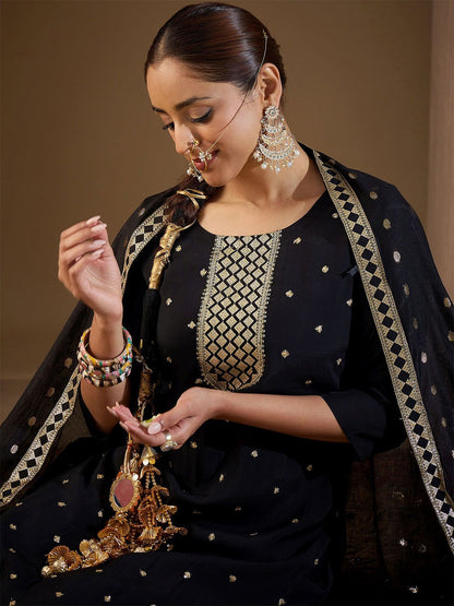 Women Ethnic Motifs Embroidered Regular Sequinned Kurta with Trousers & With Dupatta