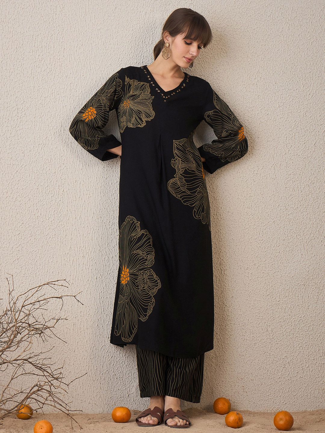 Floral Printed V-Neck Beads & Stones Straight Kurta With Trouser