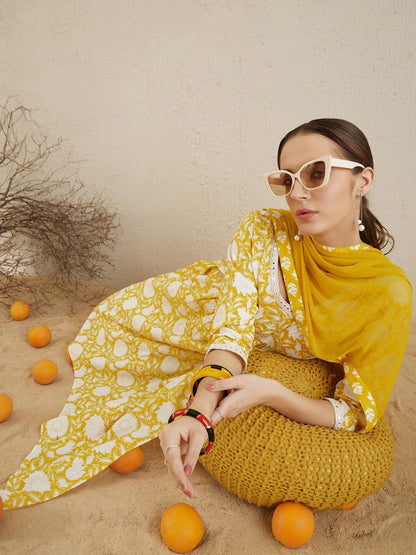 Dhiyona IE V Neck Floral Printed Empire Mirror Work Pure Cotton Kurta Set