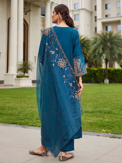 Women Ethnic Motifs Embroidered Regular Mirror Work Kurta with Trousers & With Dupatta