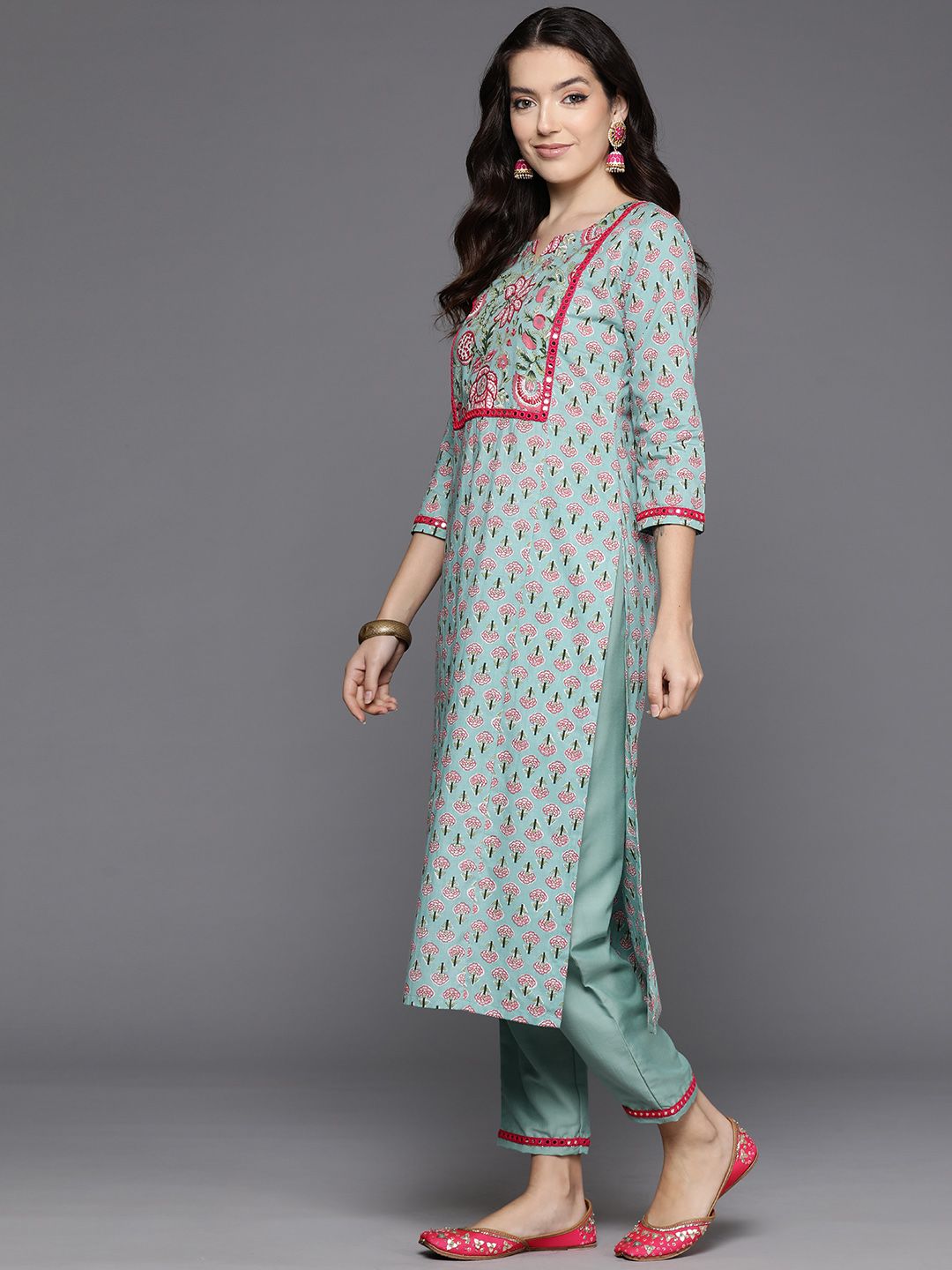 Dhiyona IE Women Floral Printed Mirror Work Pure Cotton Kurta with Trousers & With Dupatta