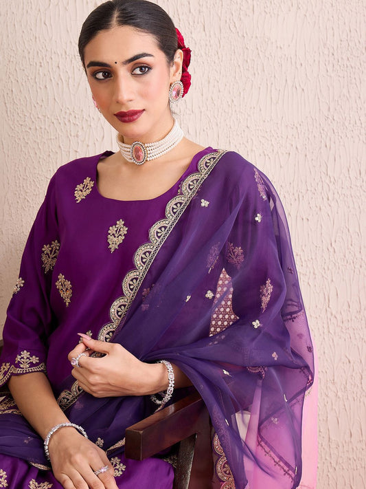 Dhiyona IE Women Ethnic Motifs Embroidered Regular Kurta with Trousers & With Dupatta