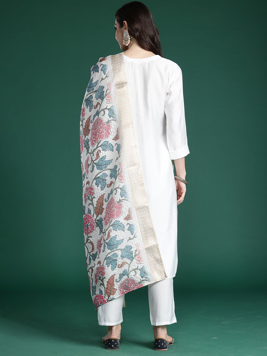 Women Floral Embroidered Thread Work Kurta With Trousers & Dupatta
