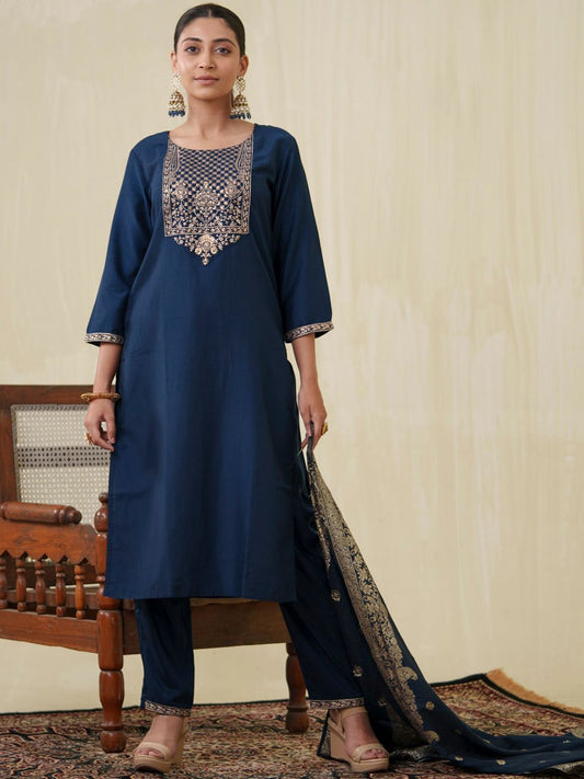 Dhiyona OD  Ethnic Motifs Yoke Design Sequinned Kurta With Trousers & Dupatta