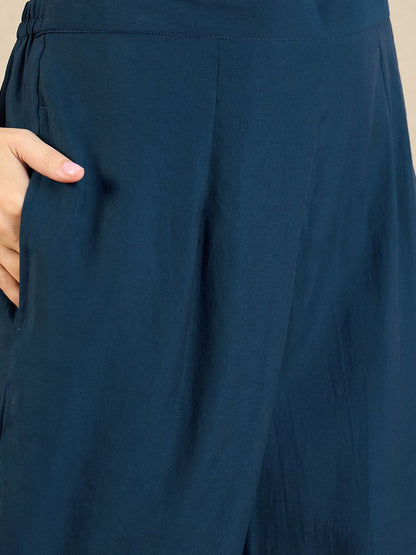 Dhiyona IE Embroidered Notch Neck Straight Tunic With Trouser