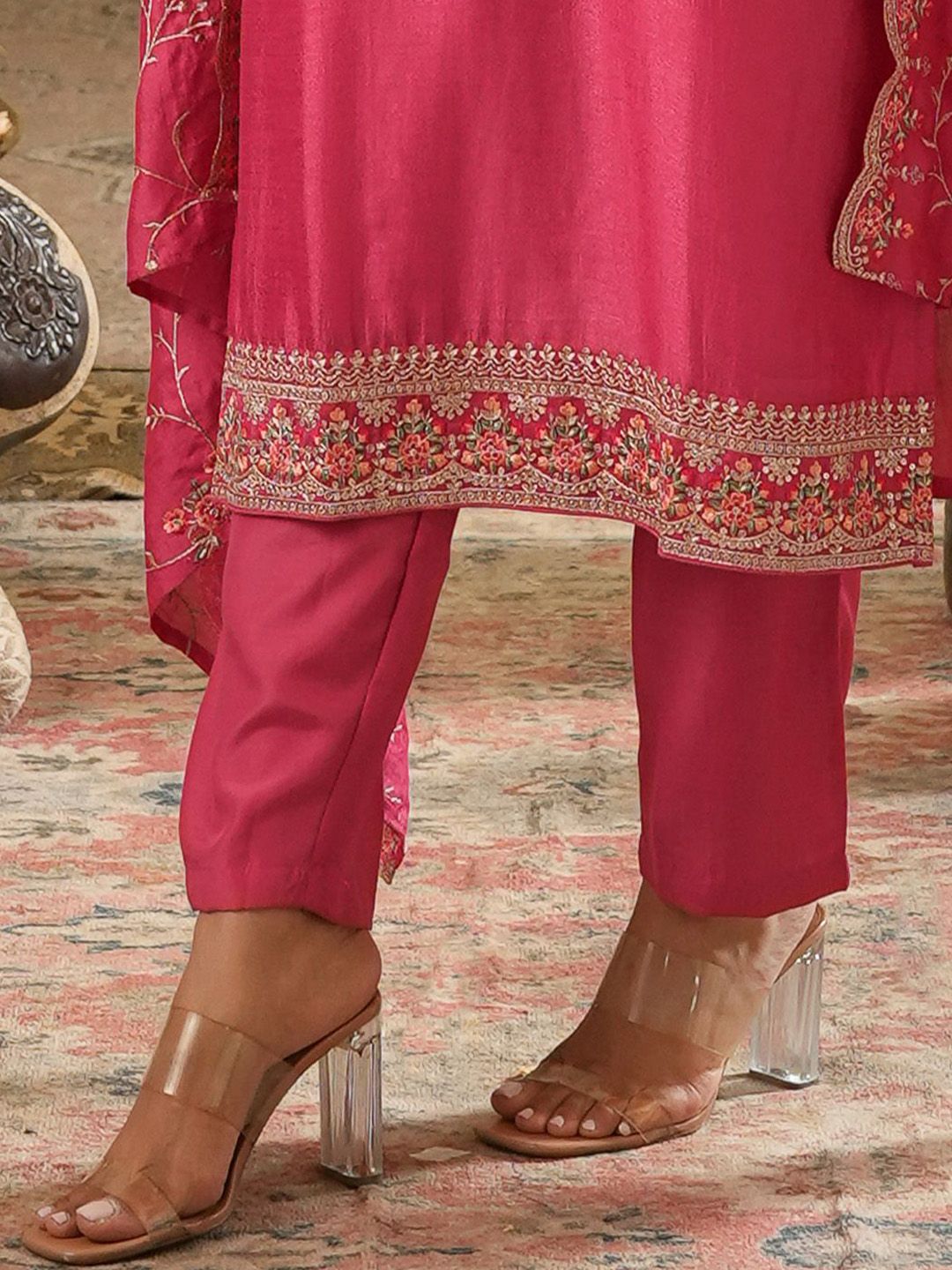 Women Woven Design Embroidered Kurta with Trousers & Dupatta
