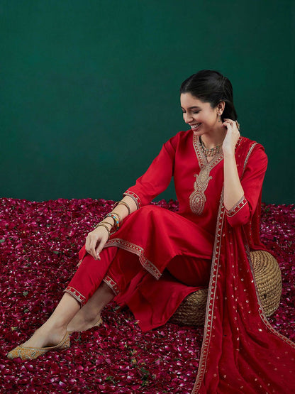 Dhiyona IE Floral Embroidered Regular Kurta With Trousers & Dupatta