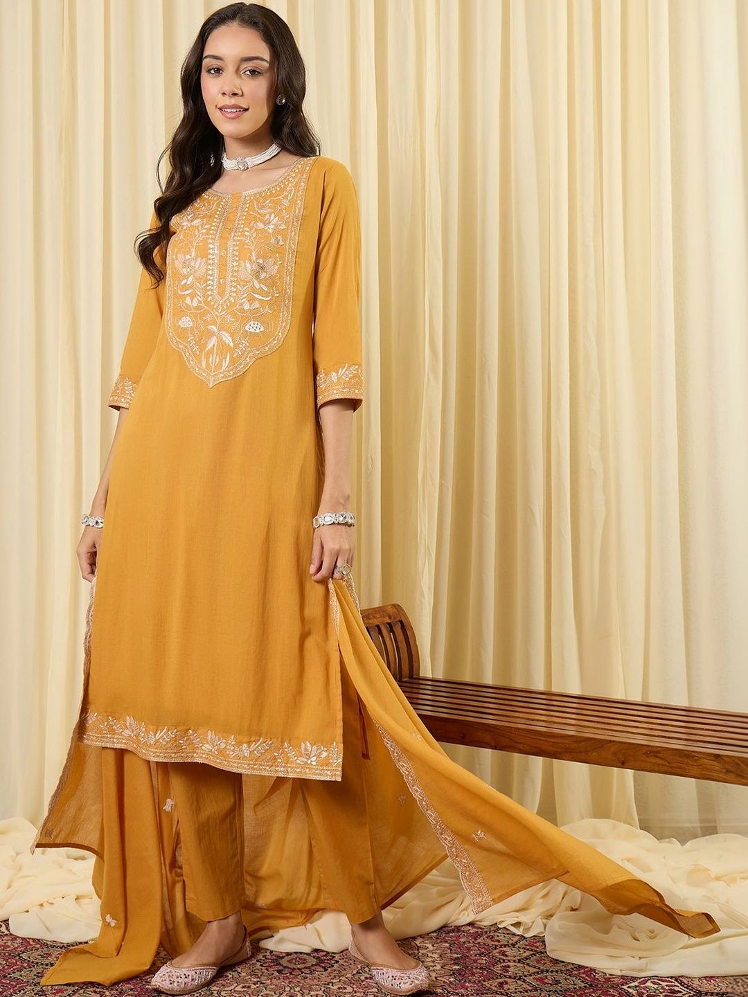 Women Ethnic Motifs Embroidered Regular Thread Work Pure Cotton Kurta with Trousers & With Dupatta