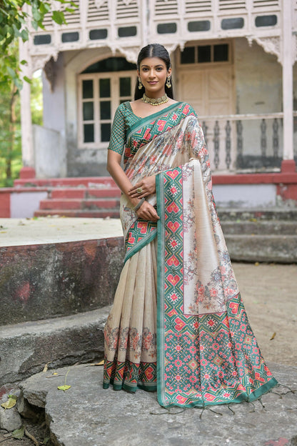 Women Yogita Patola Green Saree With Unstiched Blouse