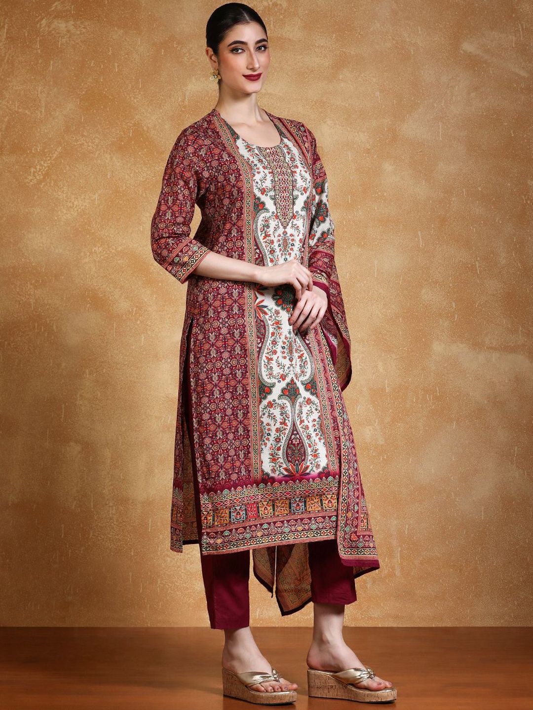 Dhiyona VA Women's Ethnic Motifs Printed Cotton Kurta with Trouser & Dupatta