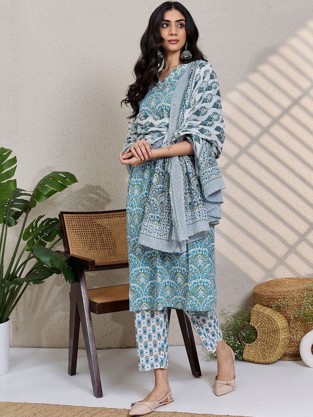 Ethnic Motifs Printed Thread Work Pure Cotton Kurta With Trousers &