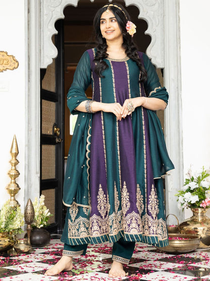 Dhiyona CH Embroidered Anarkali Kurta Set with Dupatta