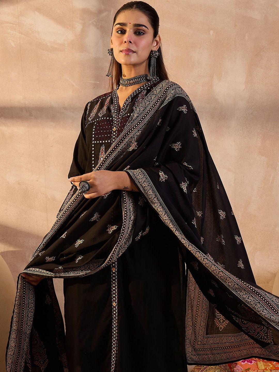 Women Embroidered Pure Cotton Kurta With Trousers & Dupatta Kurta Sets