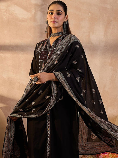 Women Embroidered Pure Cotton Kurta With Trousers & Dupatta Kurta Sets