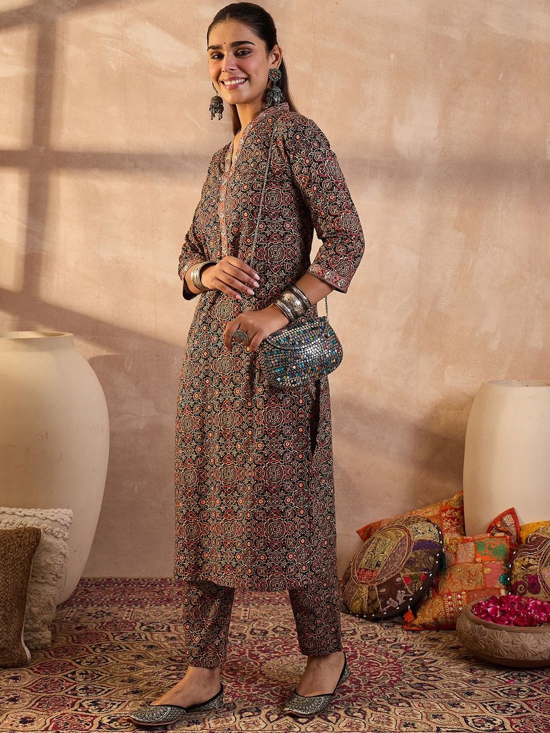 Women Ethnic Motifs Printed Regular Thread Work Pure Cotton Kurta With Trousers