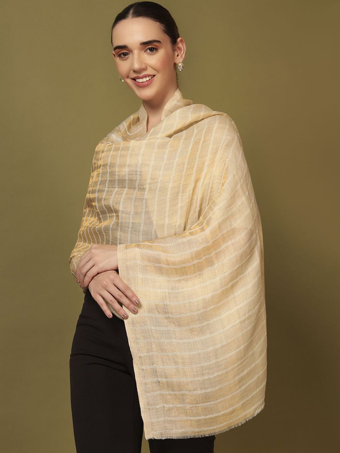 Dhiyona PA Striped Woven Design Shawl
