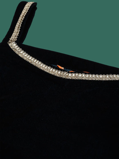 Dhiyona IE Sequinned Shoulder Straps Velvet Kurta