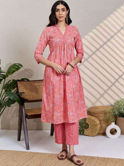 Women Floral Printed Empire Pure Cotton Kurta with Trousers & With Dupatta