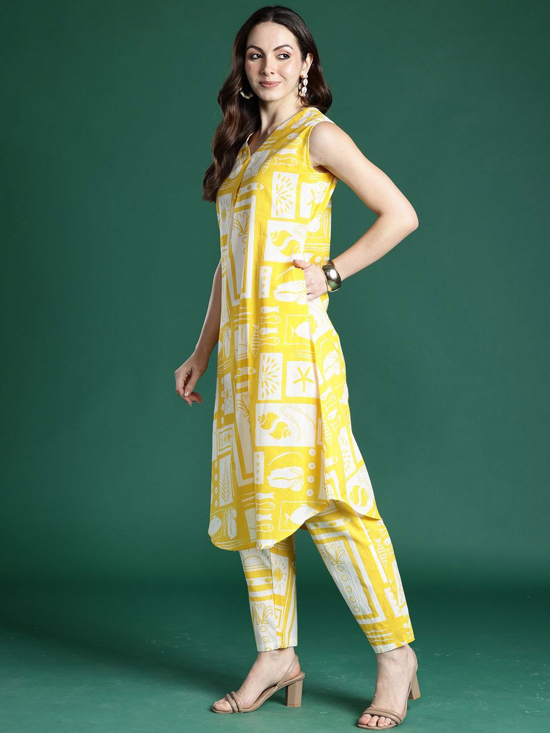 Dhiyona IE Printed Pure Cotton V-Neck Tunic With Trousers Co-Ords