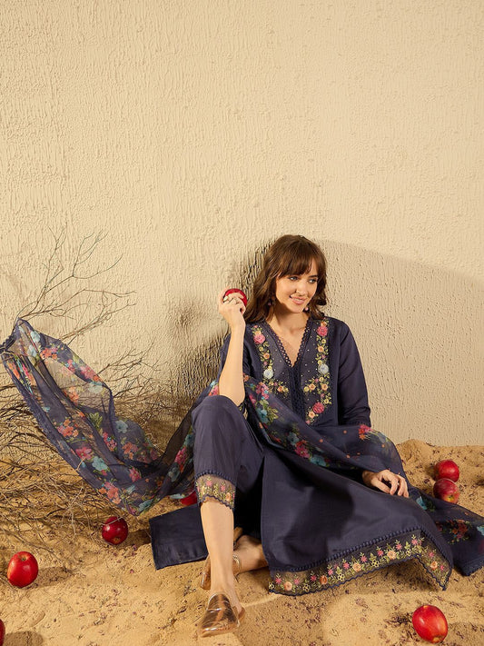 Dhiyona IE Women Floral Embroidered Regular Thread Work Kurta with Trousers & With Dupatta