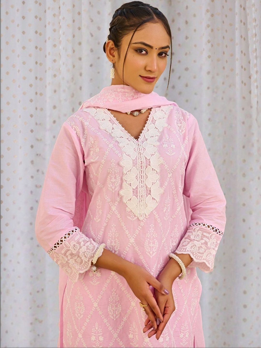 Women Ethnic Motifs Embroidered Regular Thread Work Pure Cotton Kurta with Trousers & With Dupatta