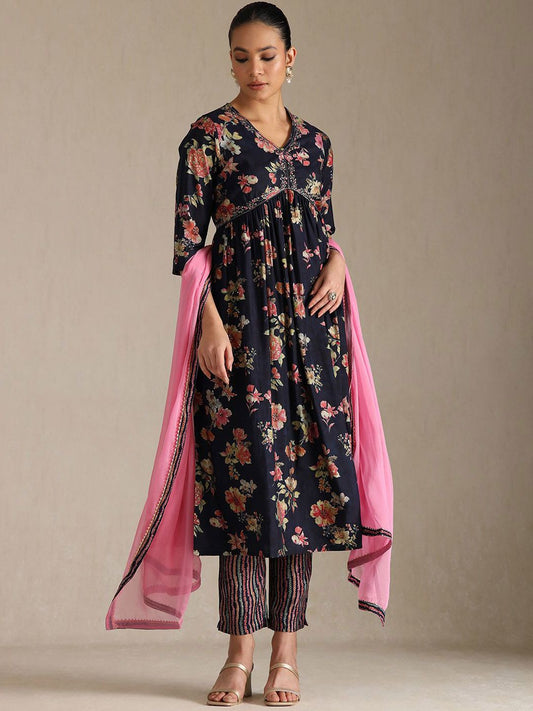 Dhiyona SO Women's Women Floral Printed Empire Beads and Stones Kurta with Trousers & With Dupatta