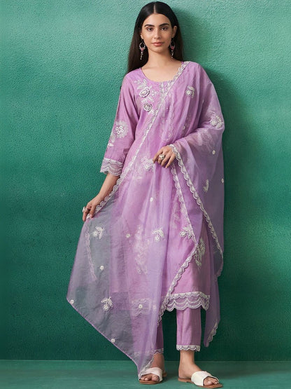 Women Ethnic Motifs Embroidered Regular Thread Work Kurta with Trousers & With Dupatta