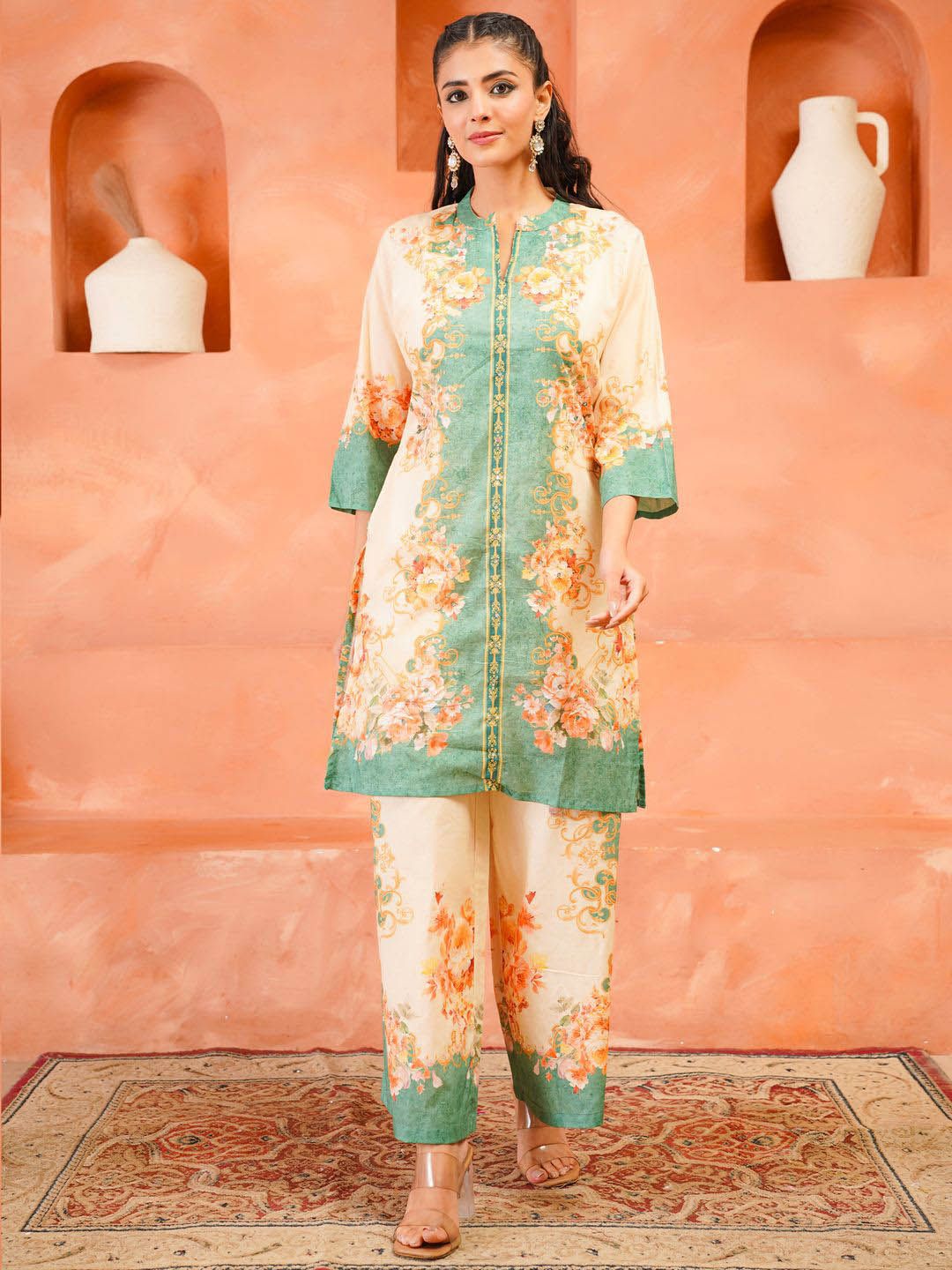 Women Floral Printed Kurta with Palazzos
