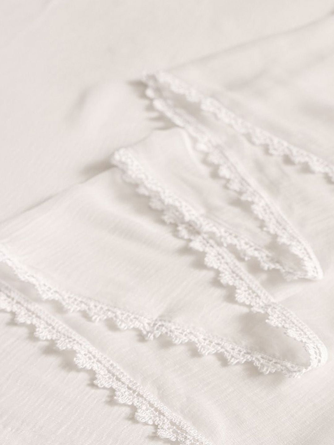 Dhiyona SO Women's Geometric Self Design Keyhole Neck Straight Kurta With Trousers & Dupatta