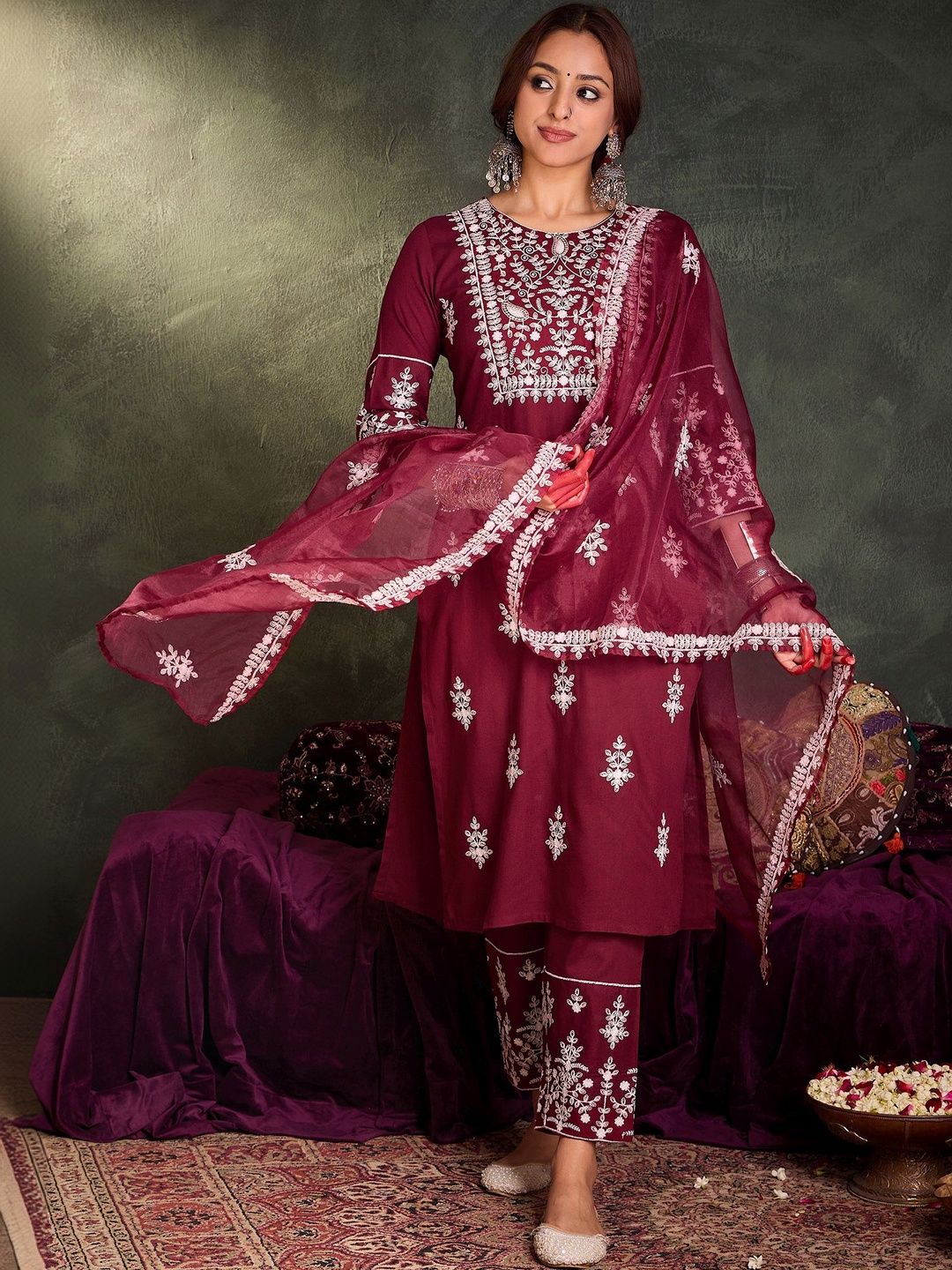 Women Ethnic Motifs Embroidered Regular Thread Work Kurta with Trousers & With Dupatta