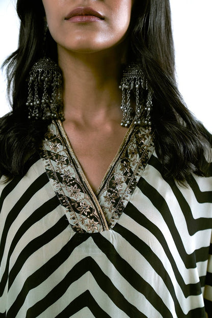 Cream and Black Viscose Crepe Printed Kaftan With Viscose Crepe Bottom